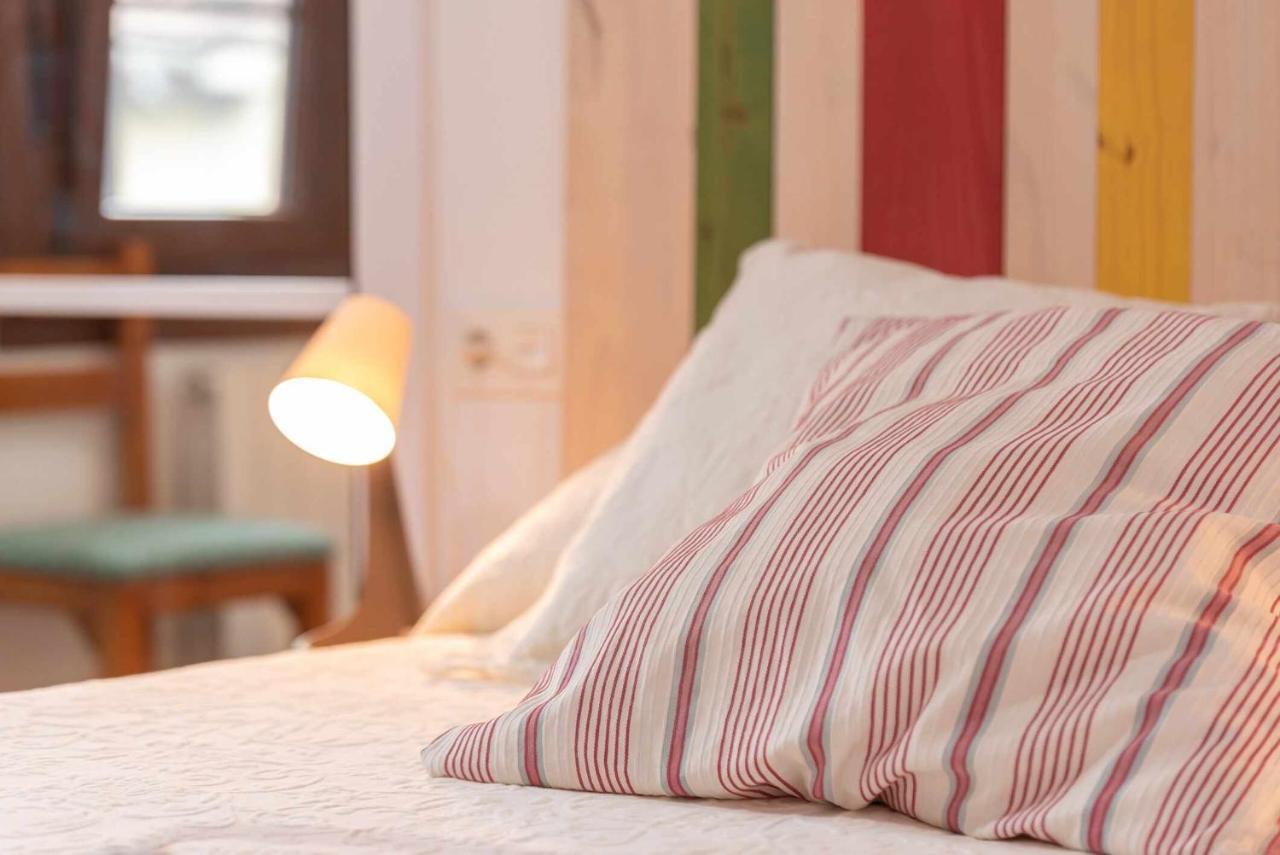 Apartamentos La Corrada De Andrin Luaran gambar