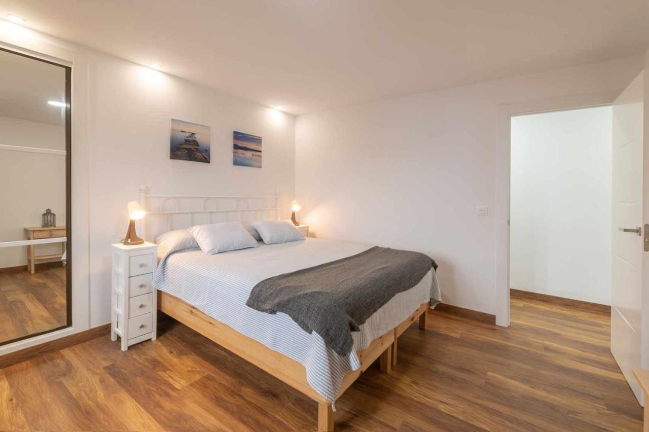 Apartamentos La Corrada De Andrin Luaran gambar