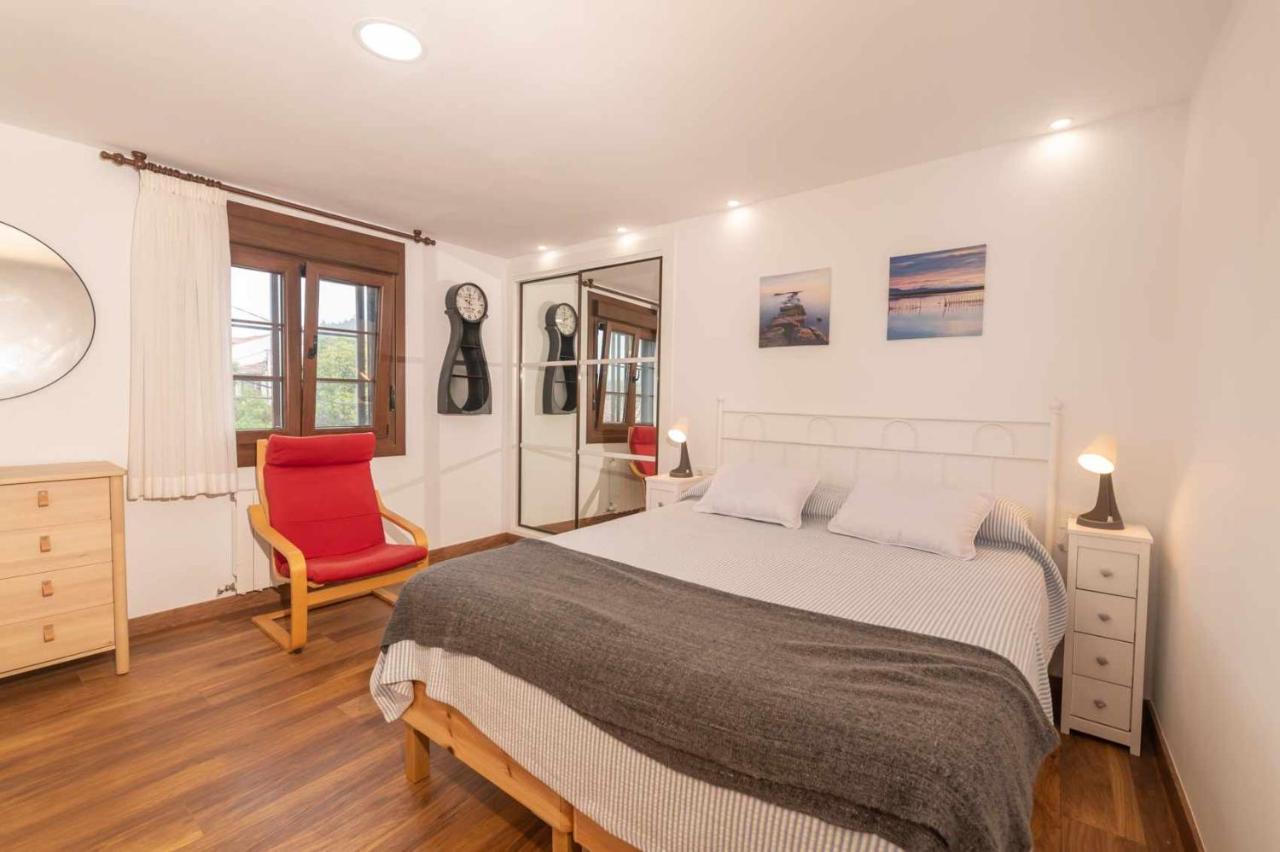 Apartamentos La Corrada De Andrin Luaran gambar