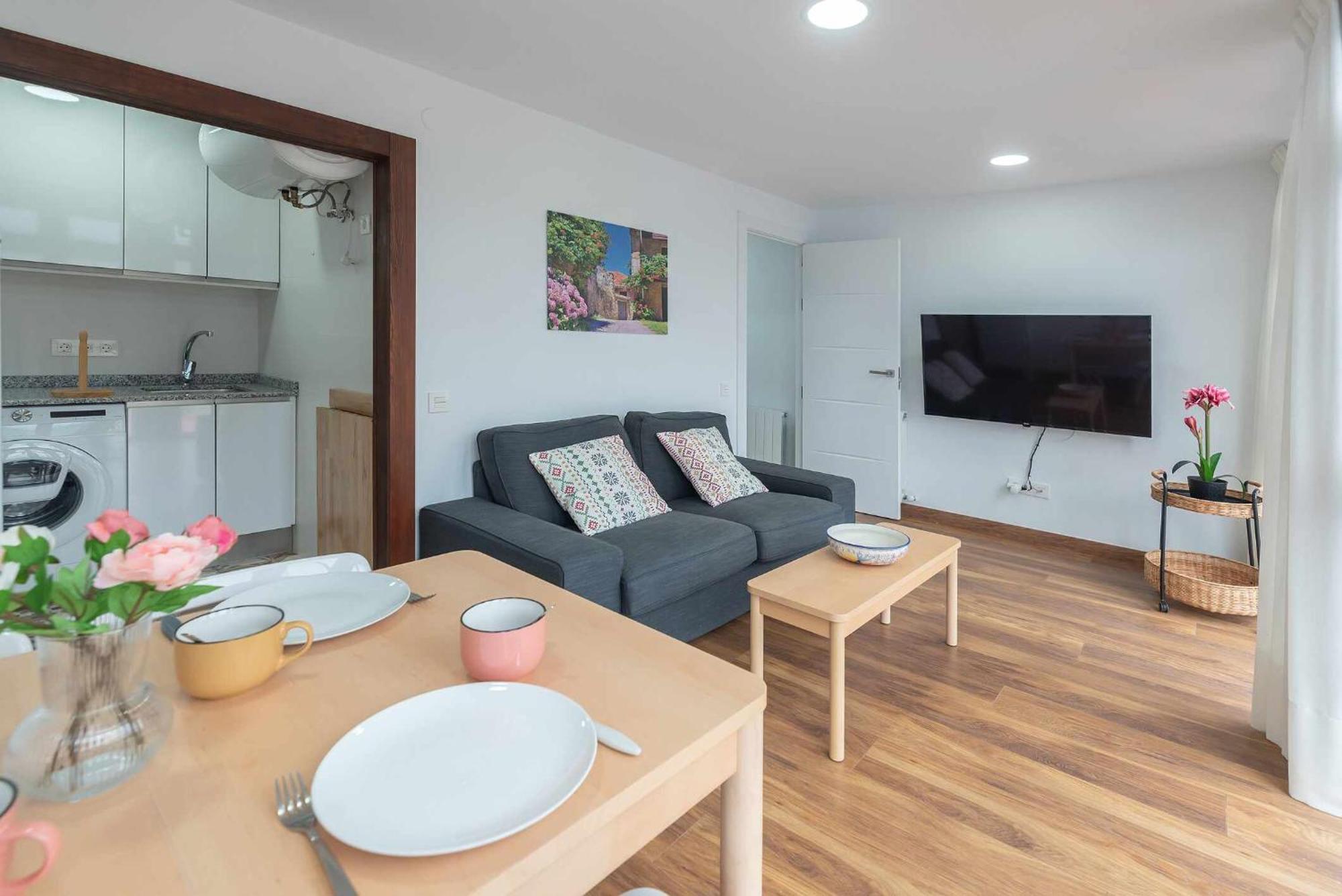 Apartamentos La Corrada De Andrin Luaran gambar